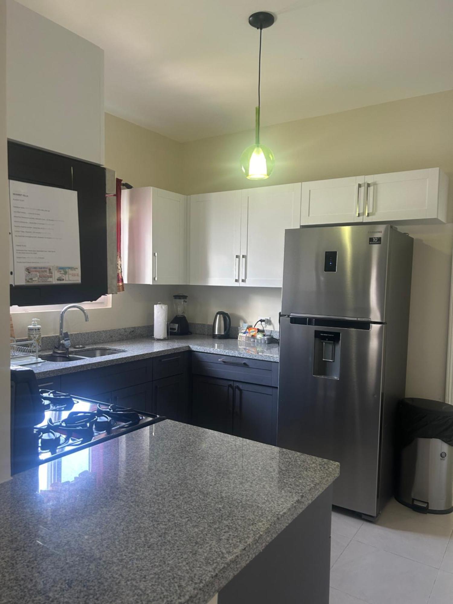 Seamist Villa @Oceanpointe Lucea Comfy 2Br W/Pool Gym & Parking Ngoại thất bức ảnh